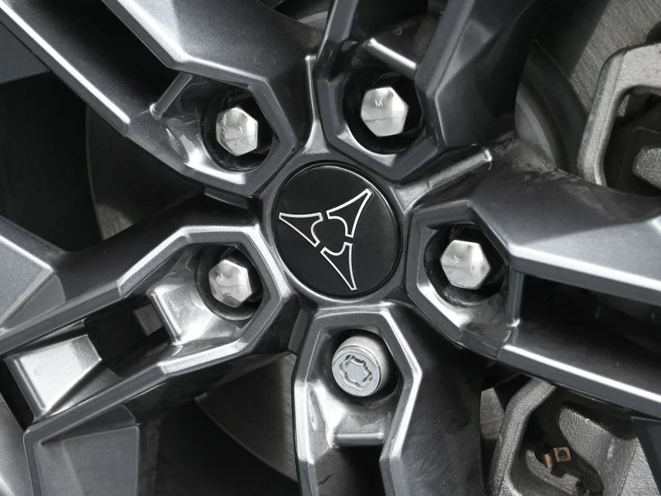 2025 Dodge Charger 8th Gen - Image 10 of 12