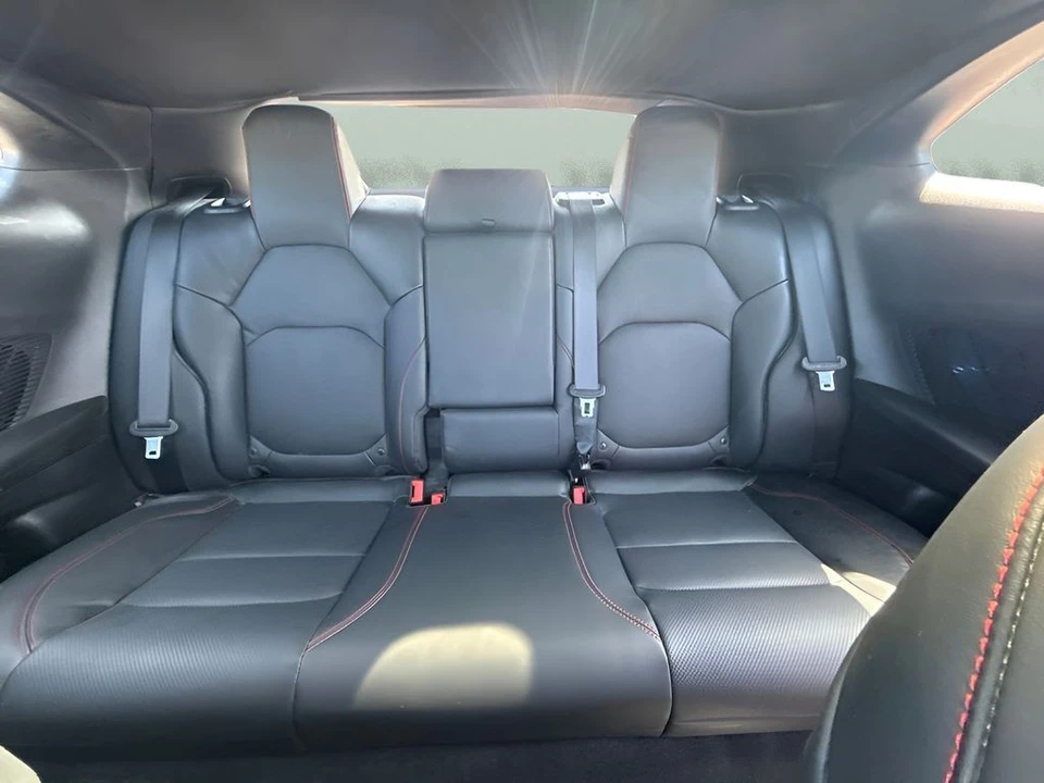 2025 Dodge Charger 8th Gen - Image 11 of 31