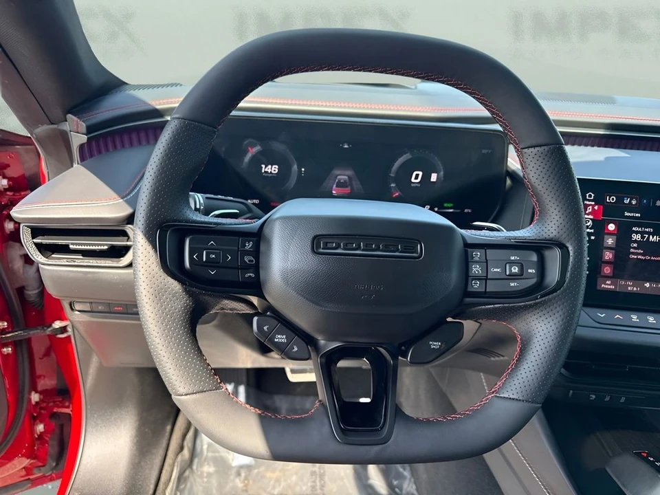 2025 Dodge Charger 8th Gen - Image 13 of 31