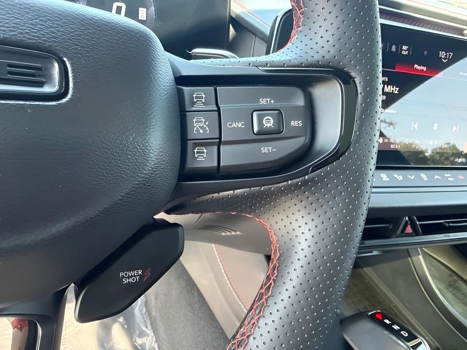 2025 Dodge Charger 8th Gen - Image 15 of 31