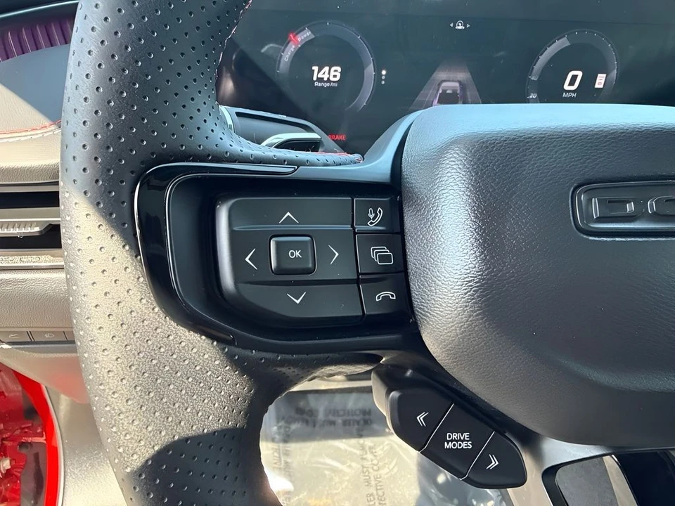 2025 Dodge Charger 8th Gen - Image 14 of 31