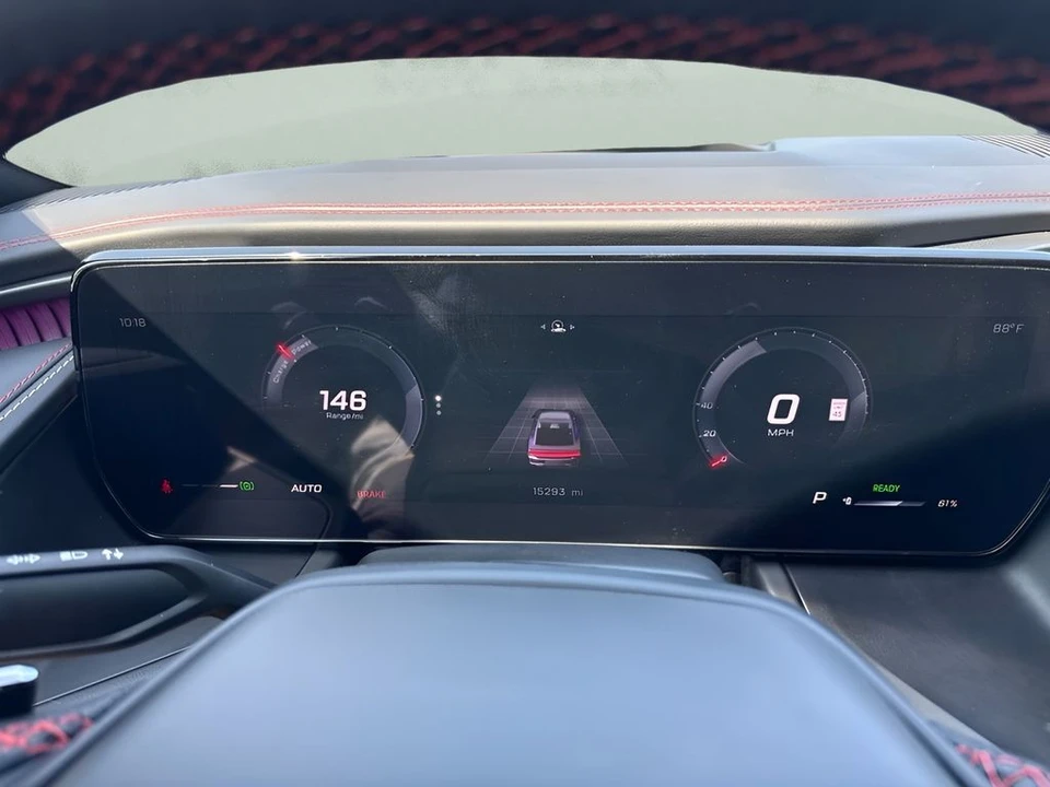 2025 Dodge Charger 8th Gen - Image 23 of 31