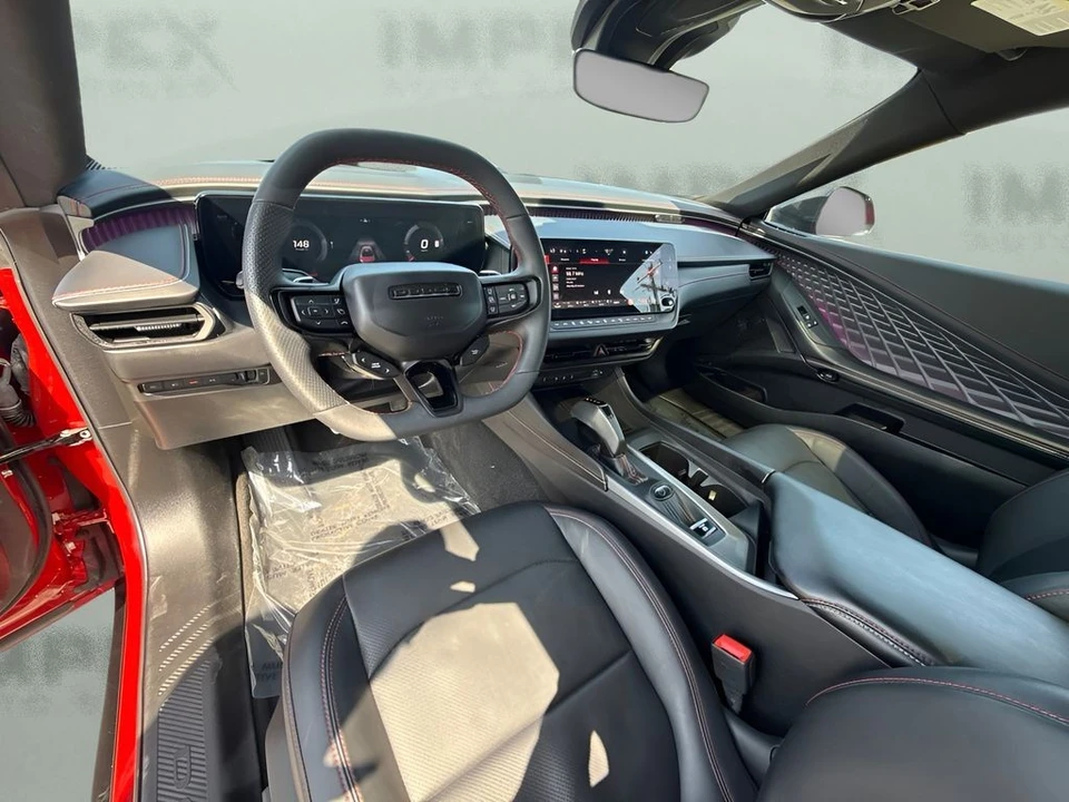 2025 Dodge Charger 8th Gen - Image 12 of 31