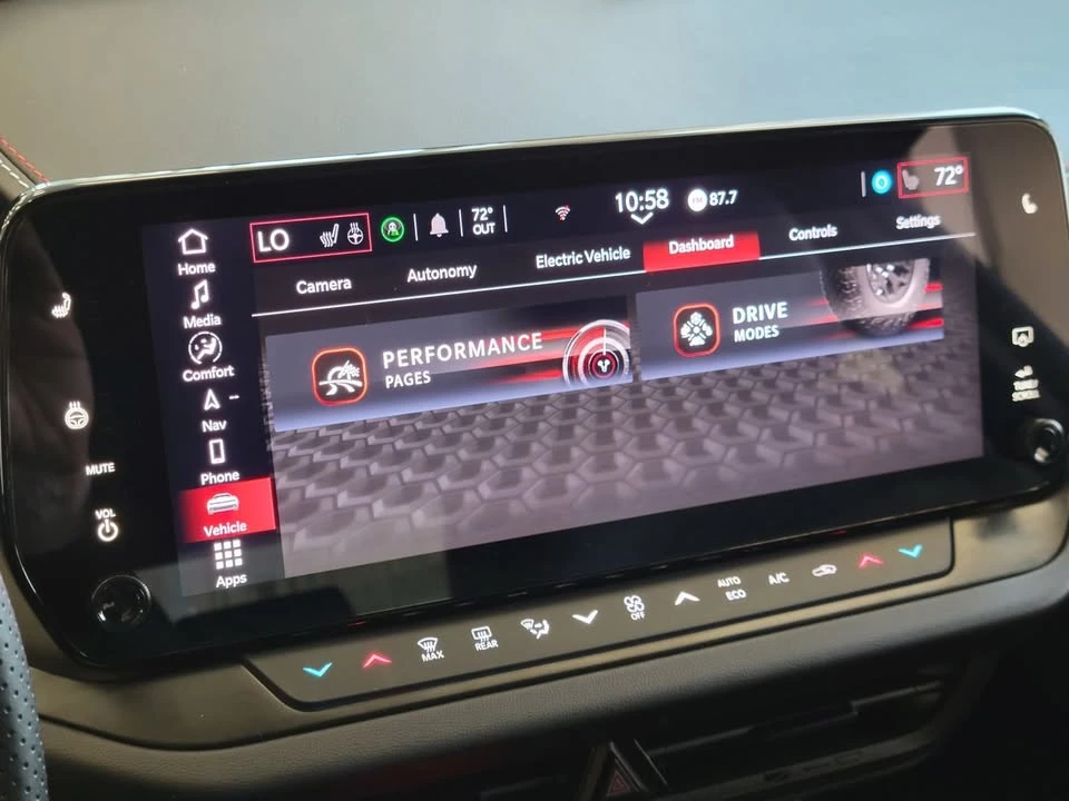 2025 Dodge Charger 8th Gen - Image 18 of 20
