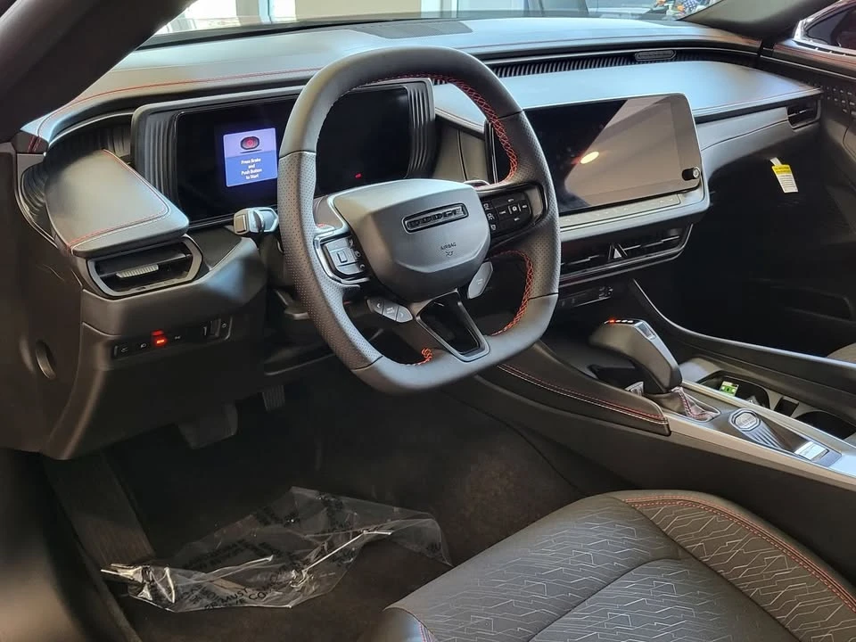 2025 Dodge Charger 8th Gen - Image 10 of 20