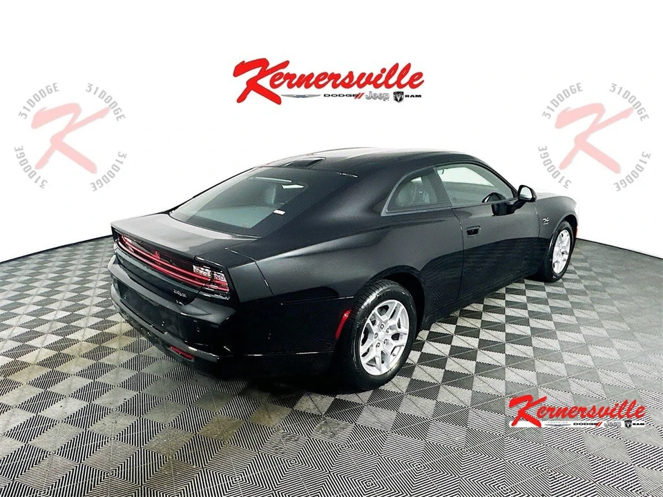 2025 Dodge Charger 8th Gen - Image 7 of 21