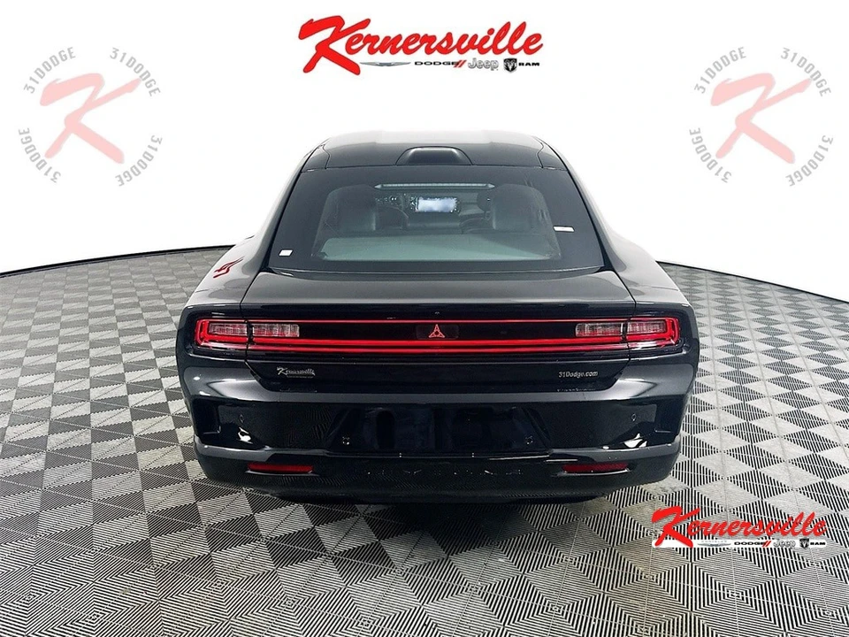 2025 Dodge Charger 8th Gen - Image 6 of 21