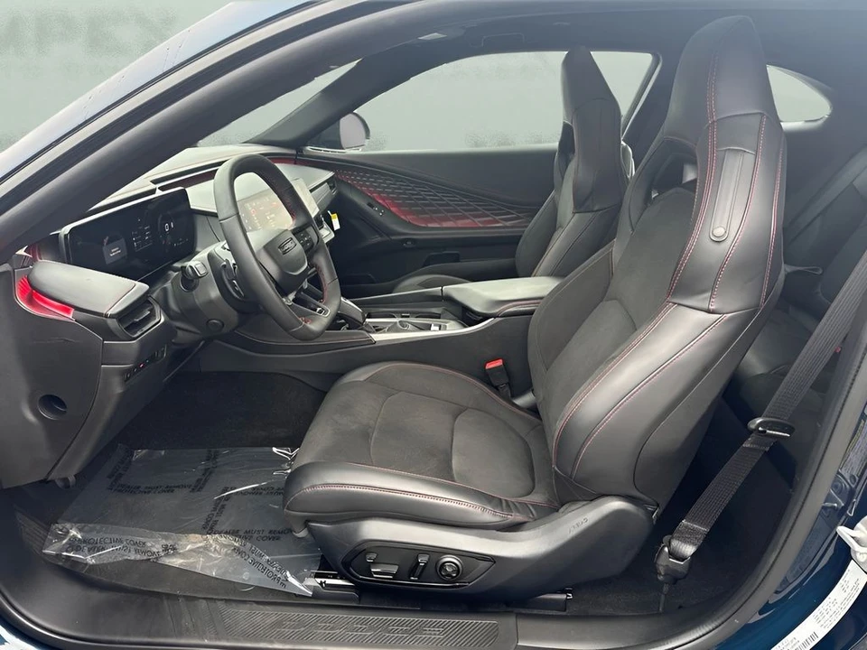 2025 Dodge Charger 8th Gen - Image 5 of 23
