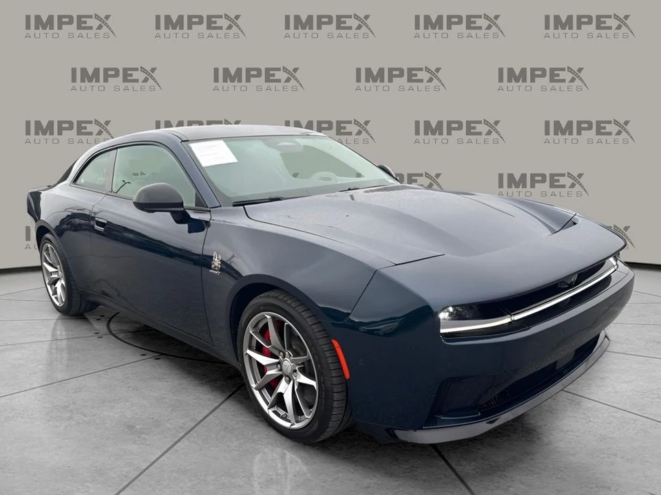 2025 Dodge Charger 8th Gen - Image 4 of 23