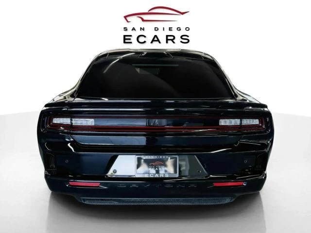 2025 Dodge Charger 8th Gen - Image 6 of 31