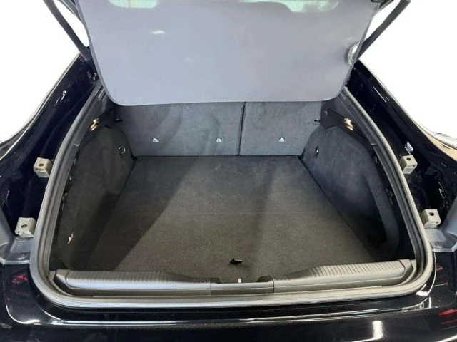 2025 Dodge Charger 8th Gen - Image 19 of 31