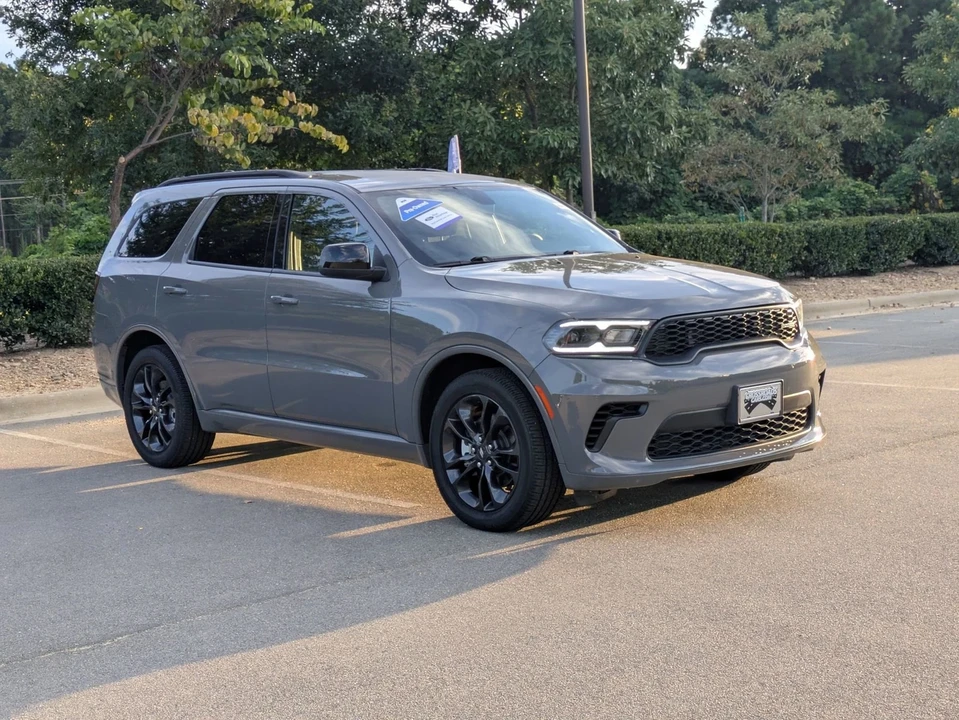2025 Dodge Durango 3rd Gen - Image 2 of 12