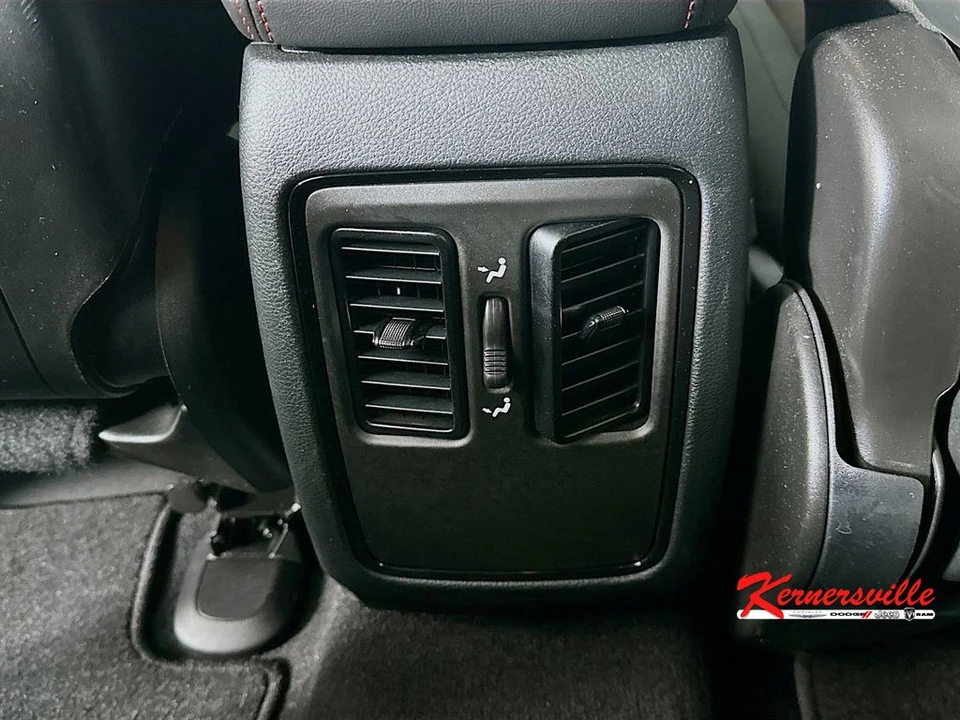 2025 Dodge Durango 3rd Gen - Image 21 of 24