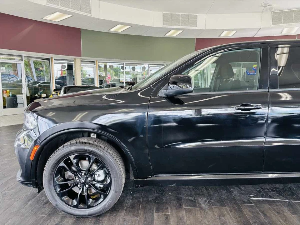 2025 Dodge Durango 3rd Gen - Image 17 of 31
