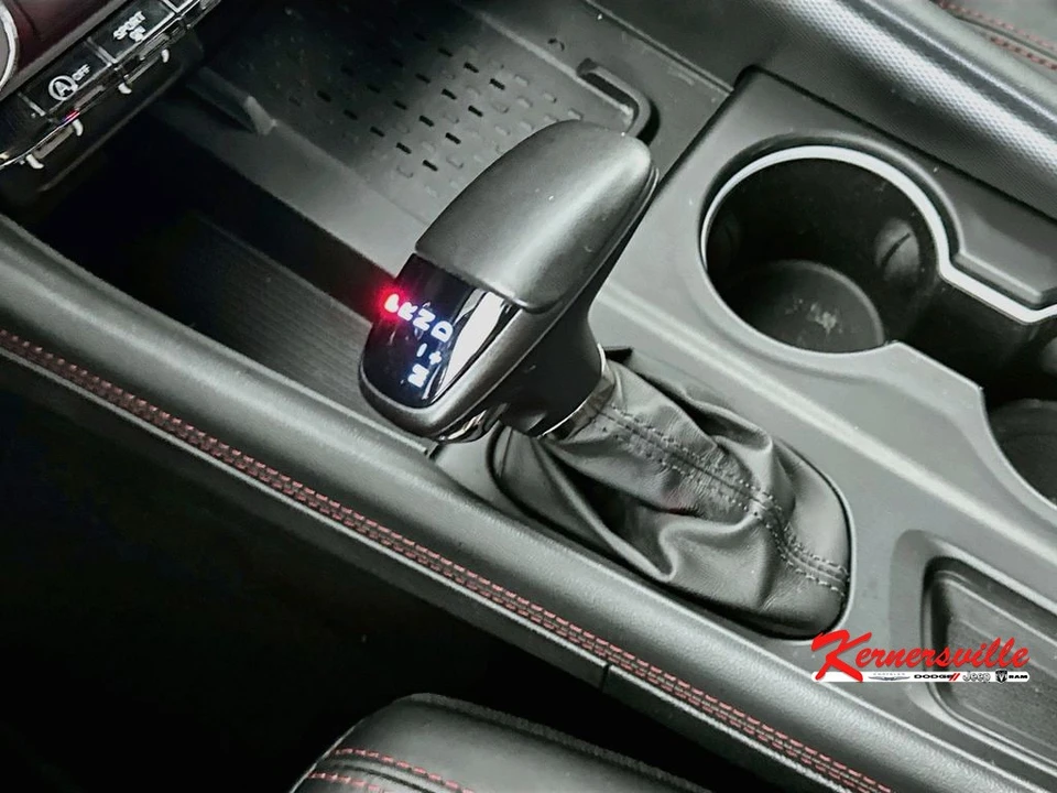 2025 Dodge Durango 3rd Gen - Image 16 of 24