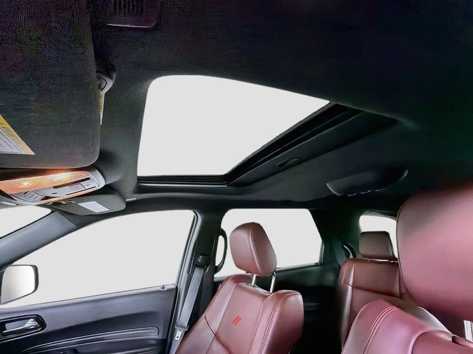 2025 Dodge Durango 3rd Gen - Image 15 of 31