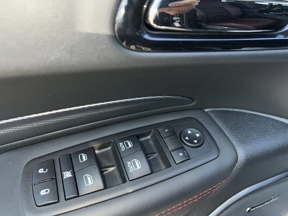 2025 Dodge Durango 3rd Gen - Image 18 of 31