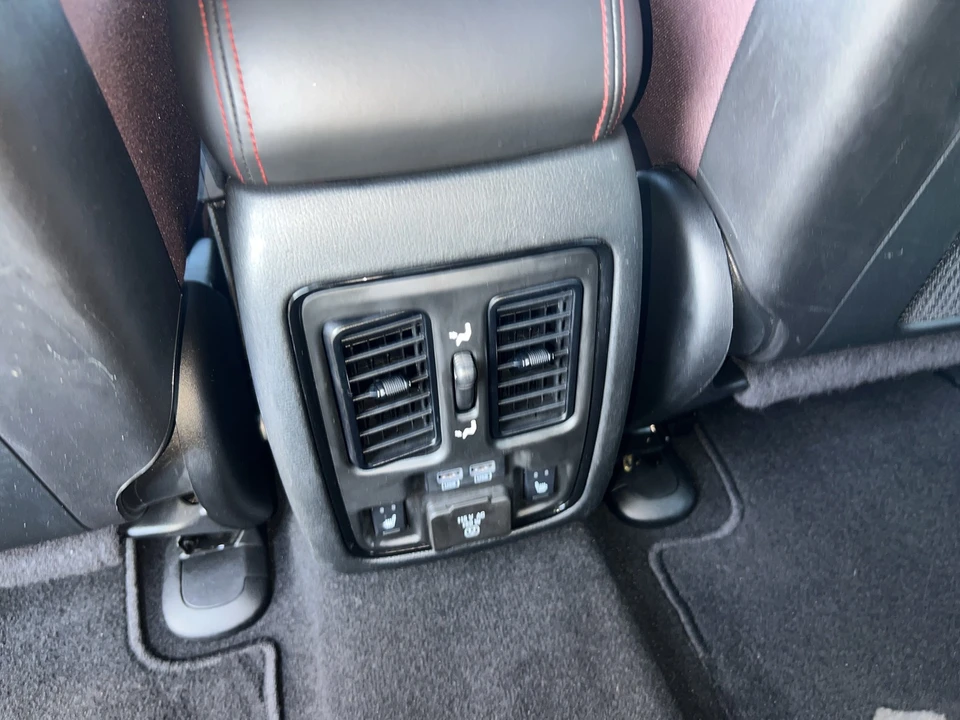 2025 Dodge Durango 3rd Gen - Image 14 of 31