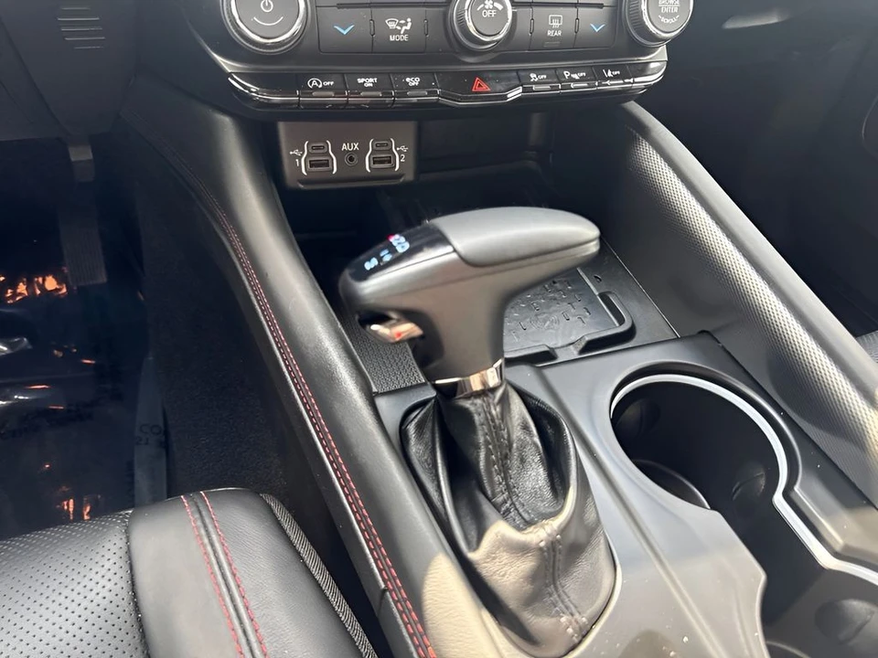 2025 Dodge Durango 3rd Gen - Image 15 of 31