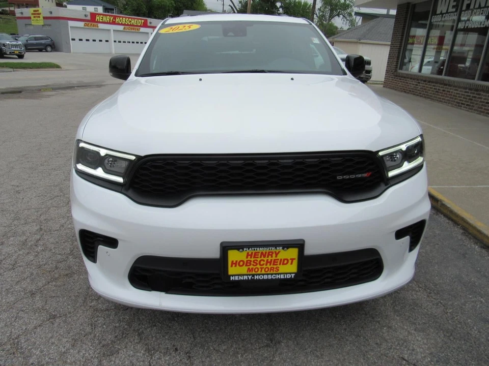 2025 Dodge Durango 3rd Gen - Image 2 of 31