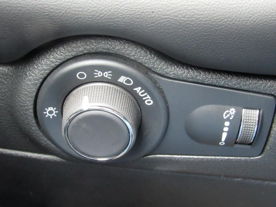 2025 Dodge Durango 3rd Gen - Image 18 of 31