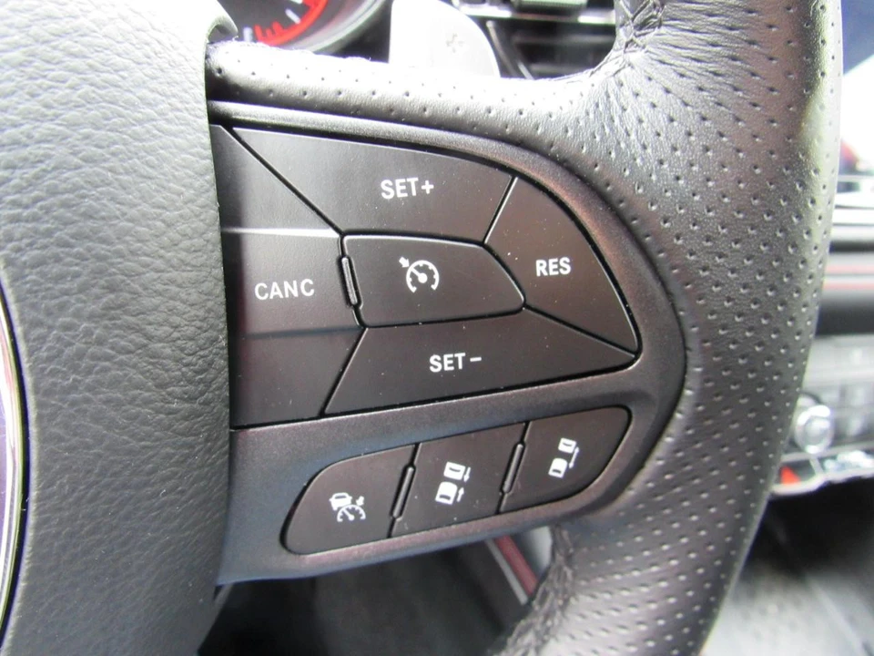 2025 Dodge Durango 3rd Gen - Image 23 of 31