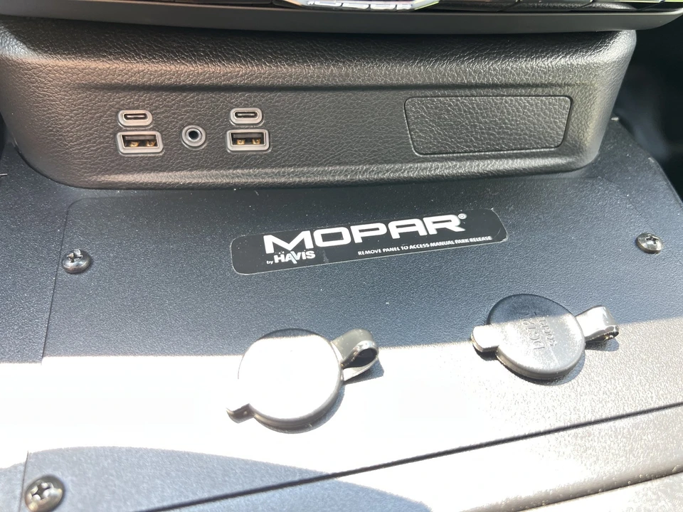 2025 Dodge Durango 3rd Gen - Image 21 of 29