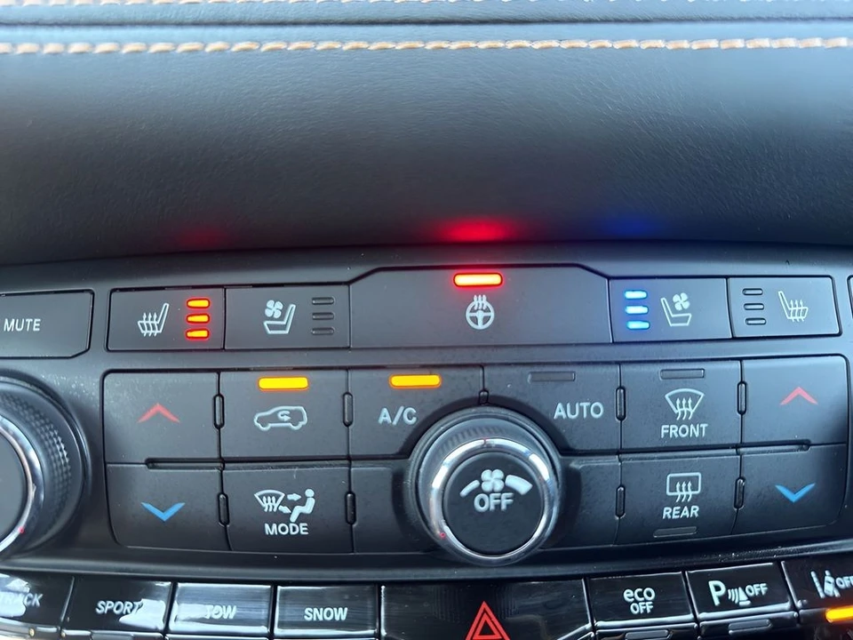 2025 Dodge Durango 3rd Gen - Image 26 of 31