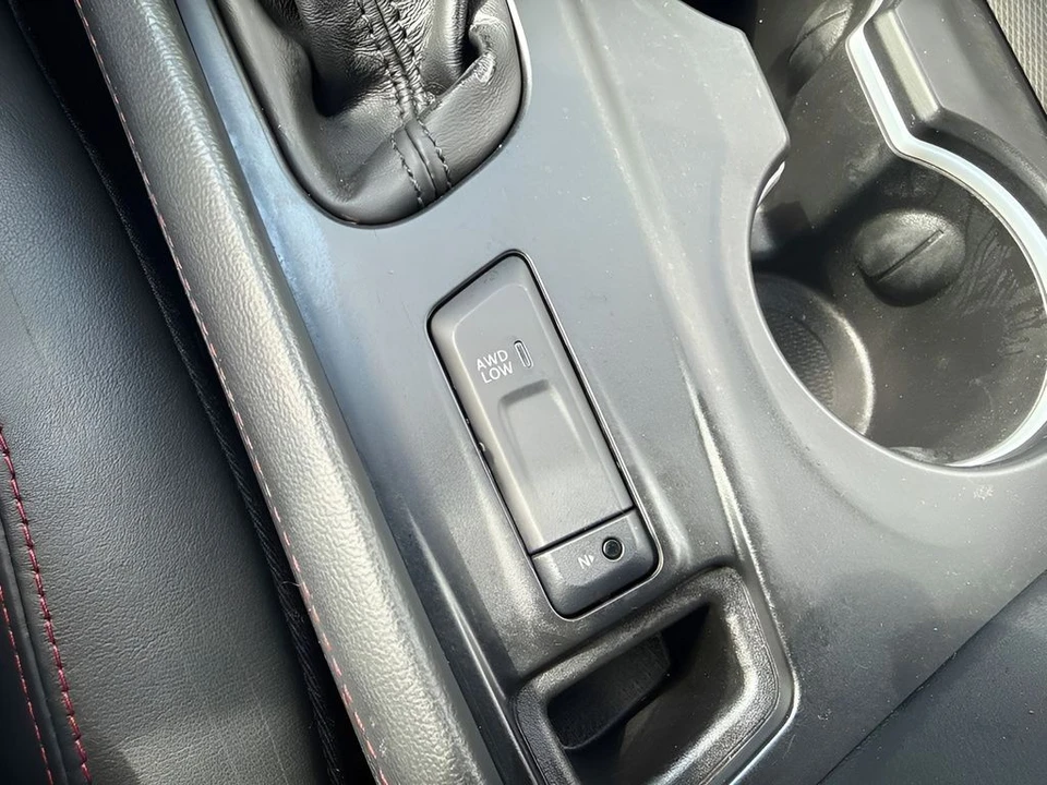 2025 Dodge Durango 3rd Gen - Image 15 of 27