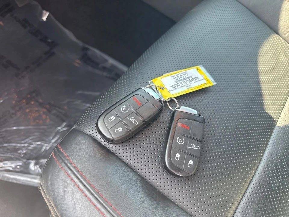 2025 Dodge Durango 3rd Gen - Image 29 of 31