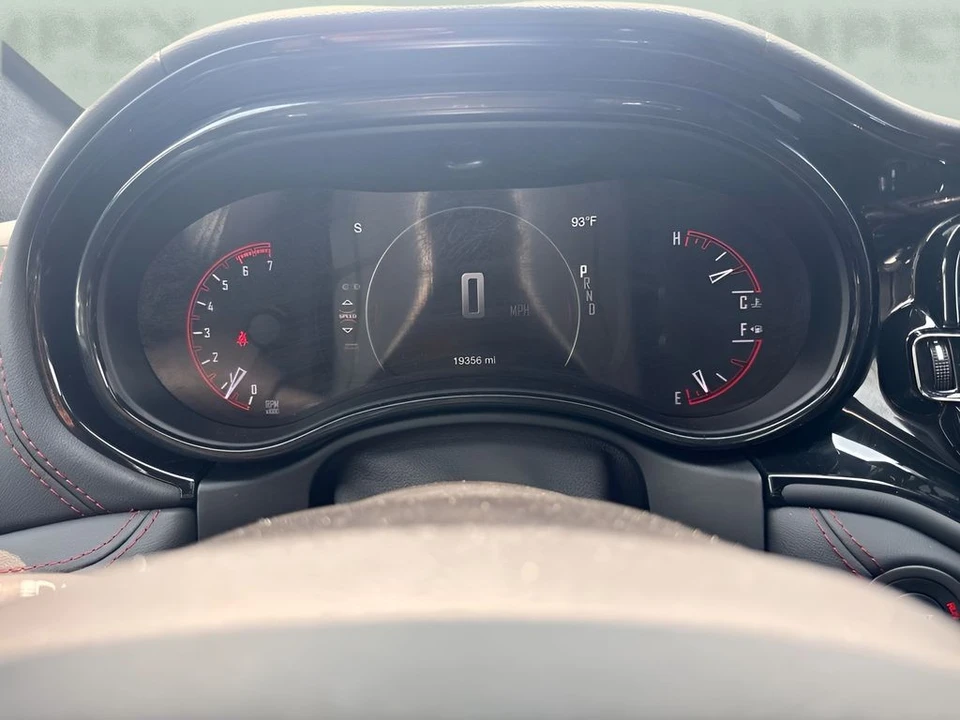 2025 Dodge Durango 3rd Gen - Image 16 of 25