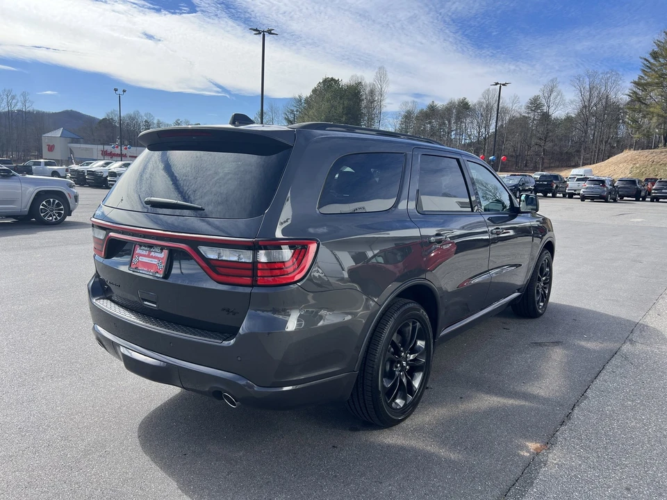 2025 Dodge Durango 3rd Gen - Image 3 of 21