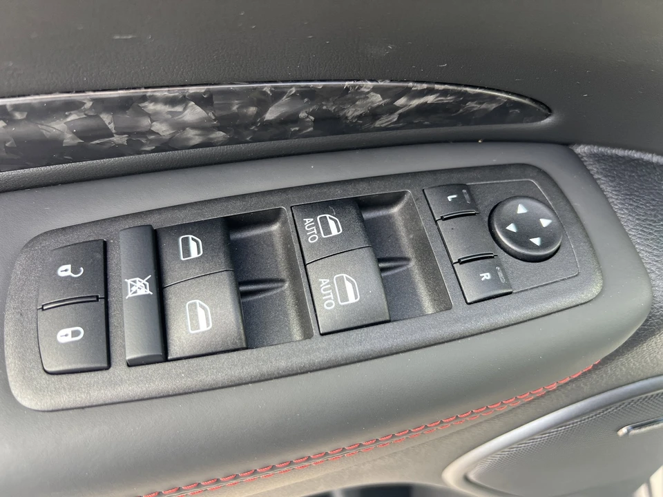 2025 Dodge Durango 3rd Gen - Image 18 of 21