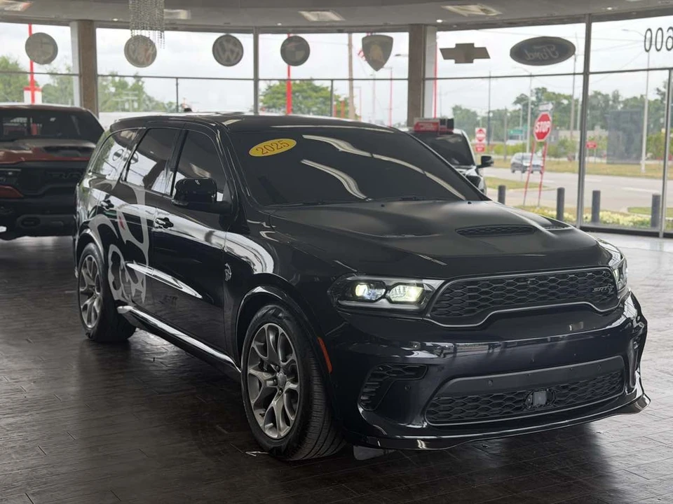 2025 Dodge Durango SRT Hellcat 3rd Gen - Image 4 of 31
