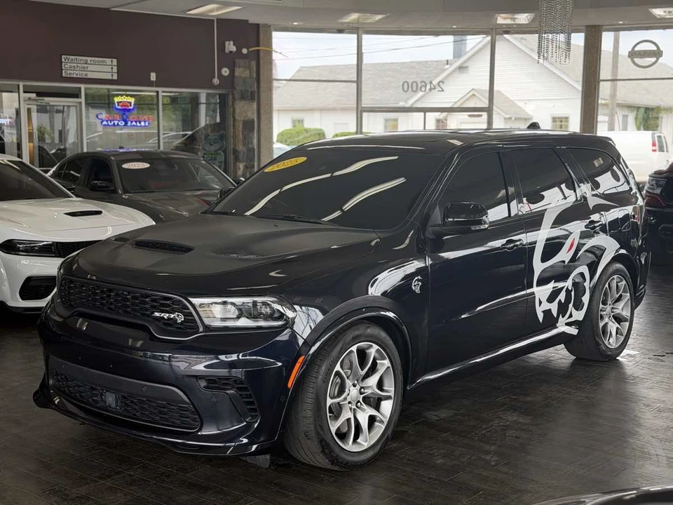 2025 Dodge Durango SRT Hellcat 3rd Gen - Image 13 of 31