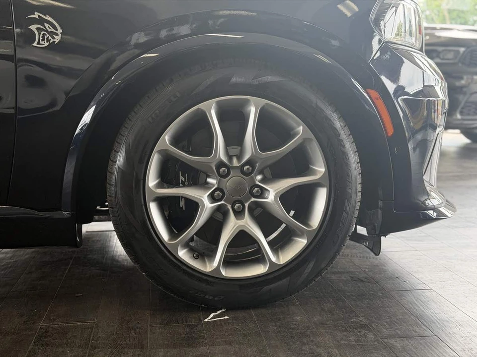 2025 Dodge Durango SRT Hellcat 3rd Gen - Image 20 of 31