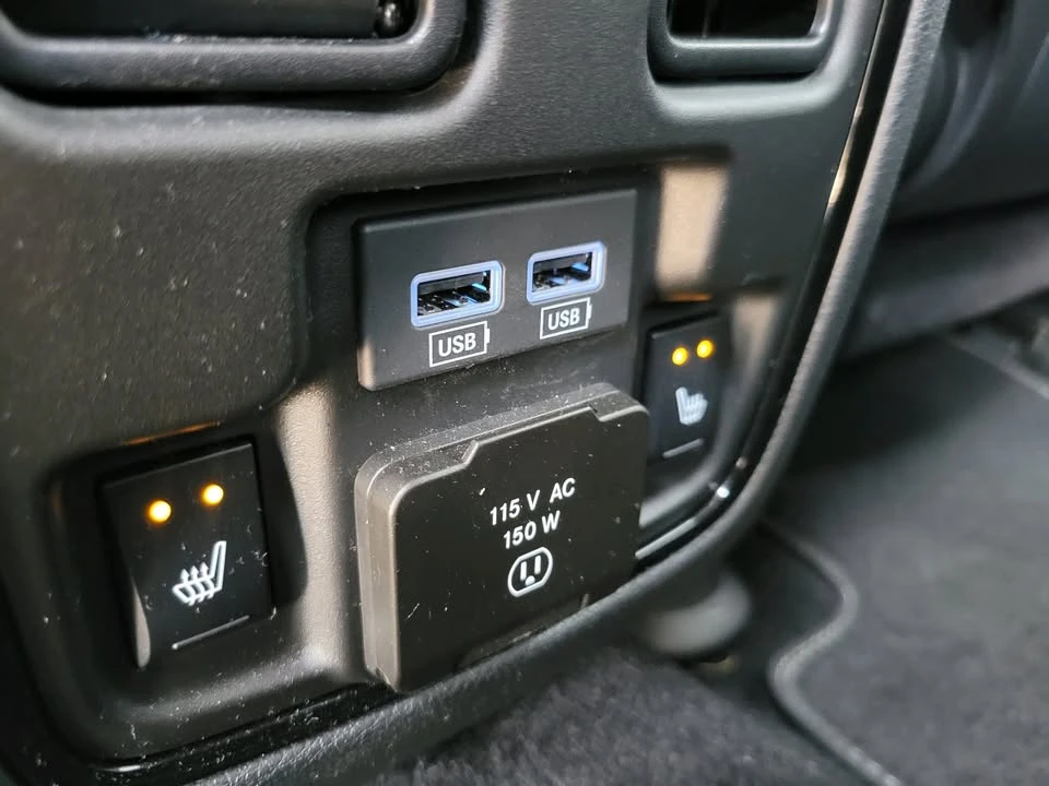 2025 Dodge Durango SRT Hellcat 3rd Gen - Image 16 of 20