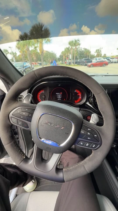 2025 Dodge Durango SRT Hellcat 3rd Gen - Image 4 of 12
