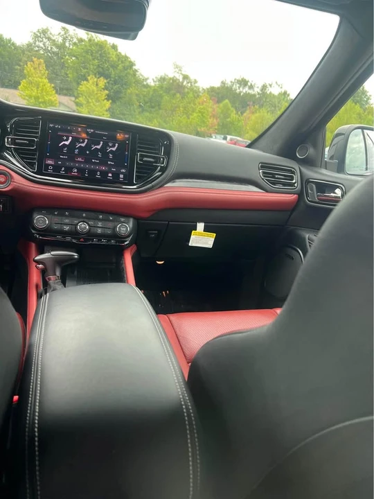 2025 Dodge Durango SRT Hellcat 3rd Gen - Image 14 of 18