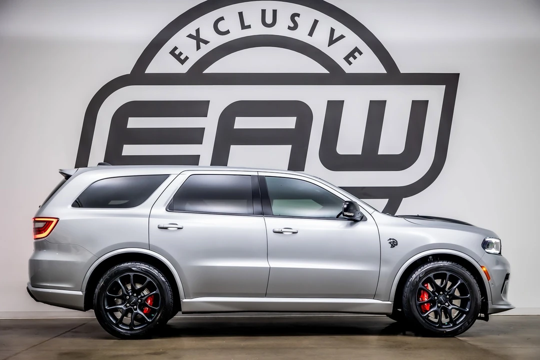 2025 Dodge Durango SRT Hellcat 3rd Gen - Image 9 of 12