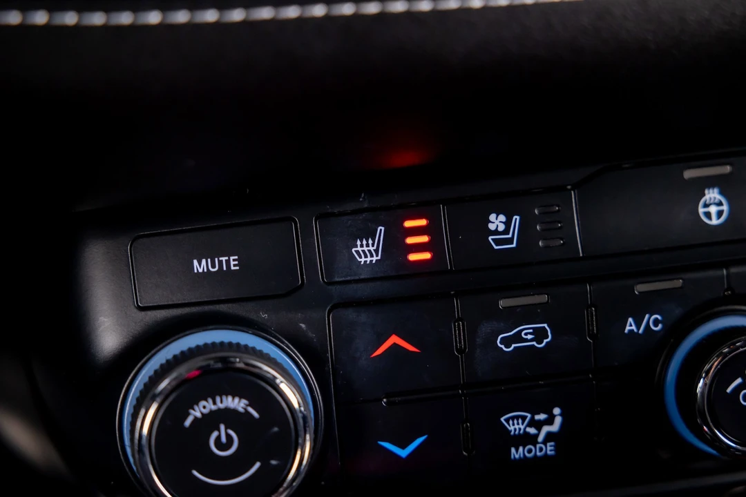 2025 Dodge Durango SRT Hellcat 3rd Gen - Image 18 of 21