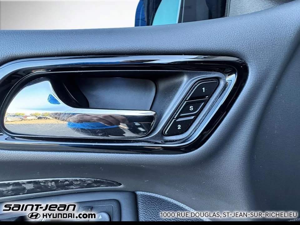 2025 Dodge Durango SRT Hellcat 3rd Gen - Image 16 of 20