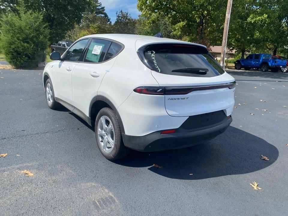 2025 Dodge Hornet - Image 7 of 12