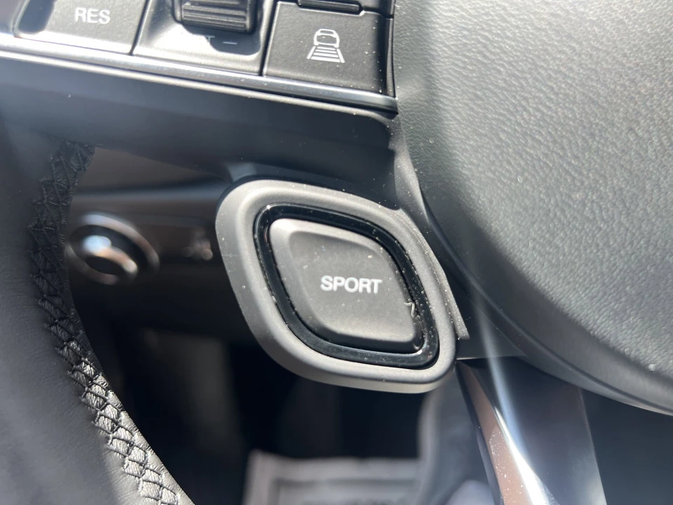 2025 Dodge Hornet - Image 17 of 21