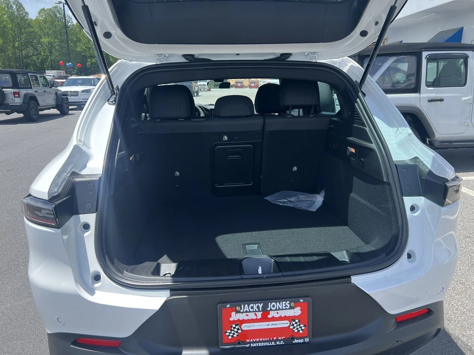 2025 Dodge Hornet - Image 10 of 21