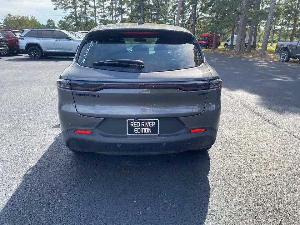 2025 Dodge Hornet - Image 6 of 12