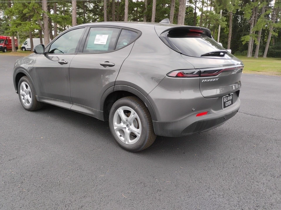 2025 Dodge Hornet - Image 7 of 12