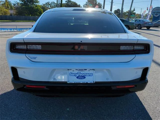 2025 Dodge Challenger - Image 3 of 8