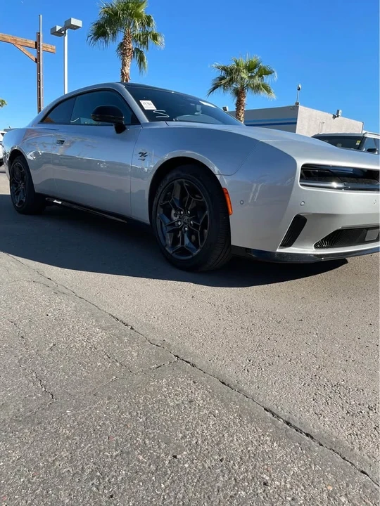 2025 Dodge Challenger 3rd Gen - Image 3 of 11