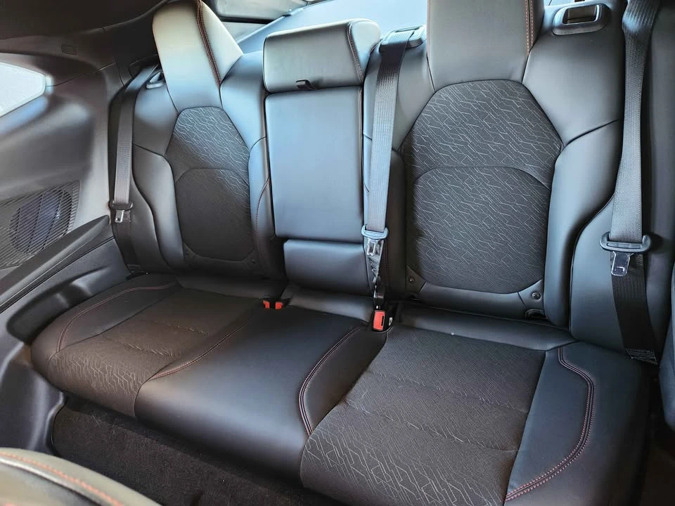 2025 Dodge Charger 8th Gen - Image 6 of 12
